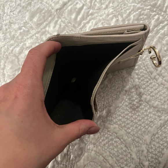 Gucci Wallet - Picture 5 of 8